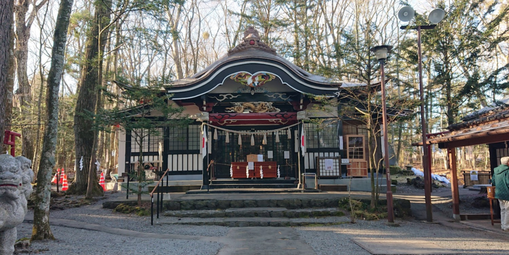 新屋 山神社 里宮 本殿